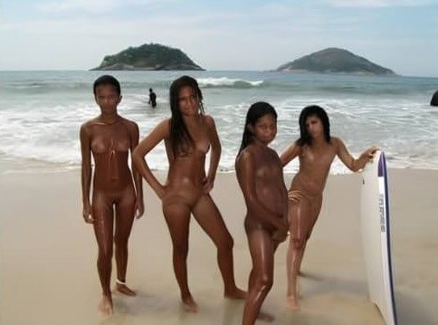 Warm Brazilian Beach Series 2 photo gallery - The natural beauty of the body is revealed in nudism