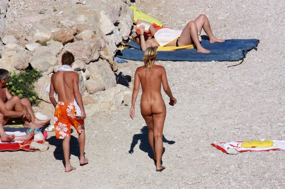 European Beach Entrance pics - Naturism and nudism value openness and sincerity