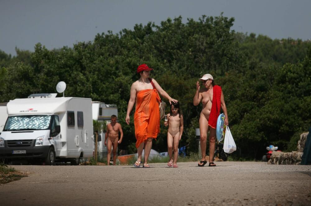 Bondi Beach Path Outskirt pics - Nudism and naturism are a path to accepting ones own nature