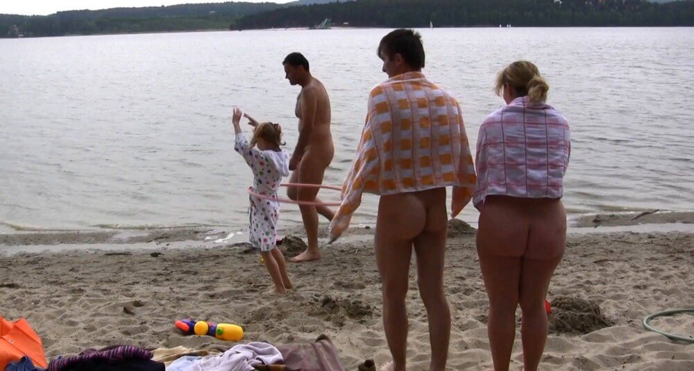 Naturist Sport Medley 1 Full HD video - Naturists live in harmony with nature