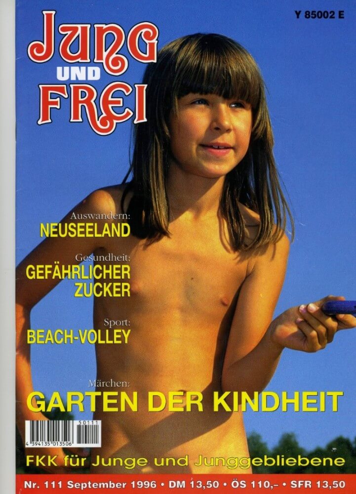 Jung und Frei Nr 111 - Home naturism in all its glory