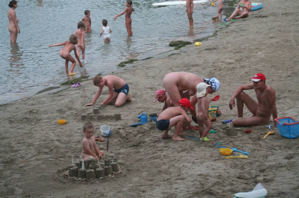 Nude Mom Nurture Series photos - Naturism and environmental awareness in the modern world