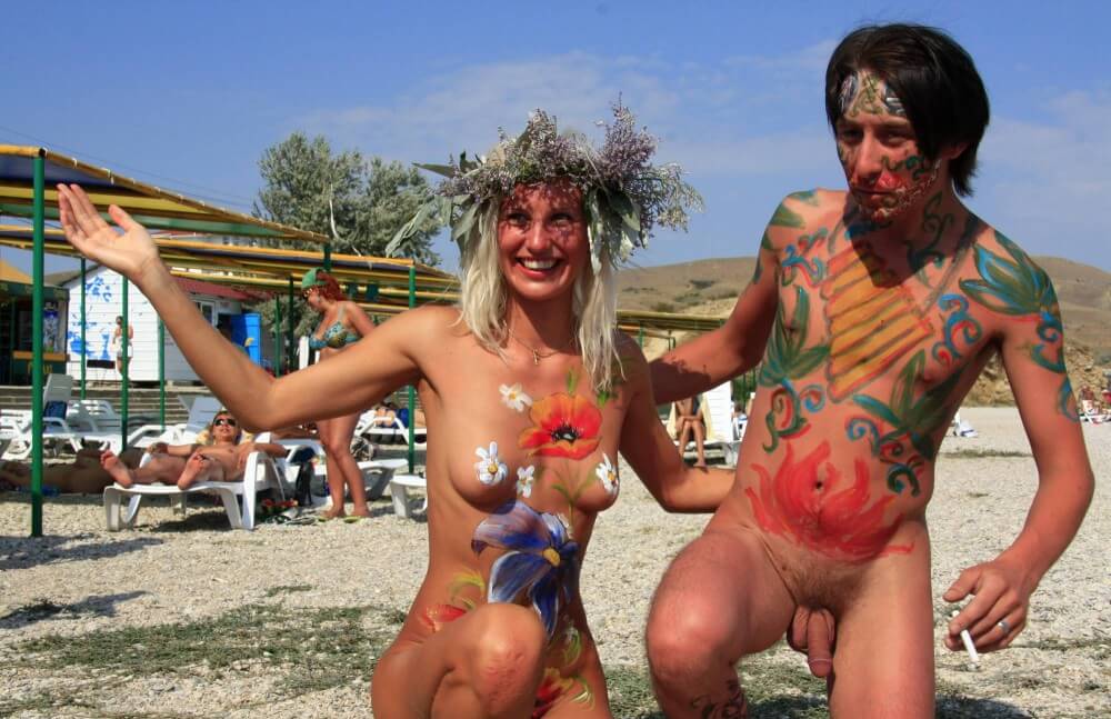 Sand Beach Goddess Two pics - A life free of unnecessary worries is a hallmark of naturism