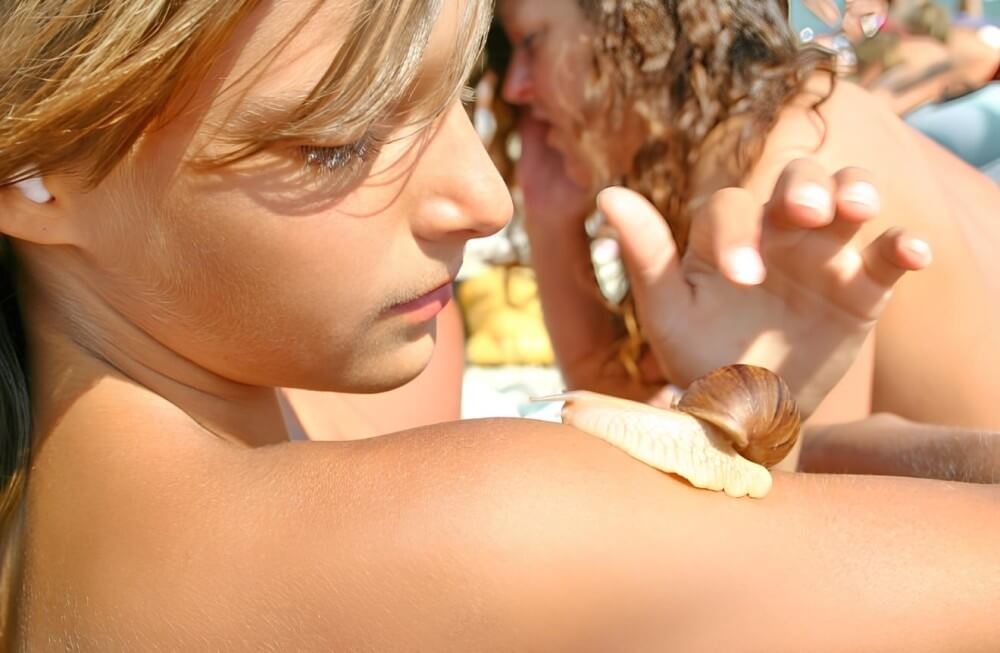 Premium photo series # 5 - A naturist values sincerity, as well as honesty and openness
