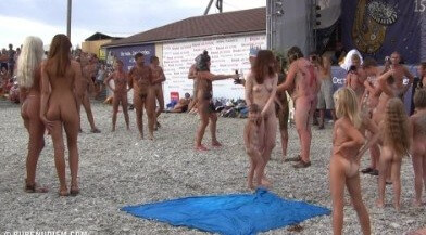 Cool Day At The Beach Full HD video - Nudism promotes respect for the environment