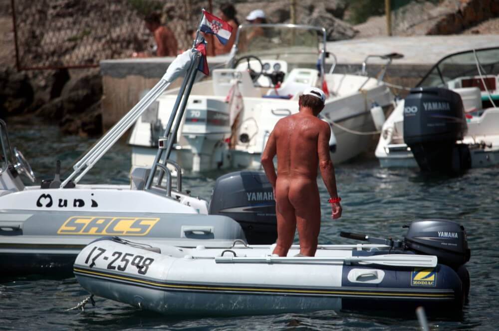 Boating and Floater Waters pics - Nudism is based on naturalness and openness