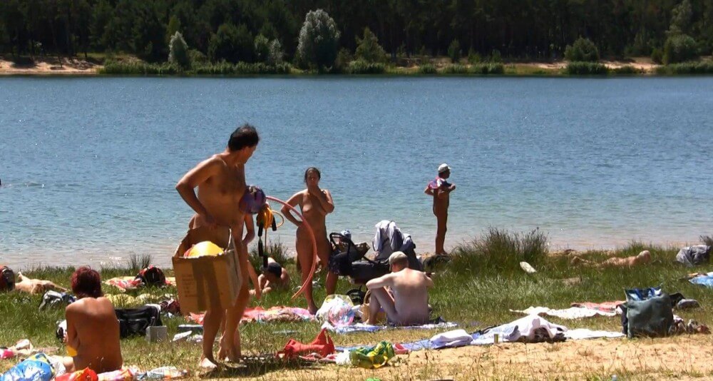 Lakeside Forest Camp 1 Full HD - The impact of naturism on health