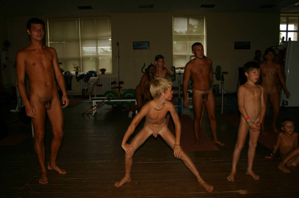 Family Gym Nudist Stretch pics - Participation in nudism contributes to personal growth