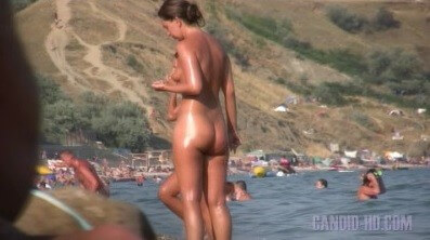 Candid HD Beach adventures Full HD - Nudism fosters trust if you are sincere