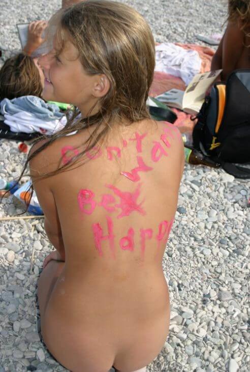 Osez vivre nu… Documentary naturism - Popularizing nudism among the general public