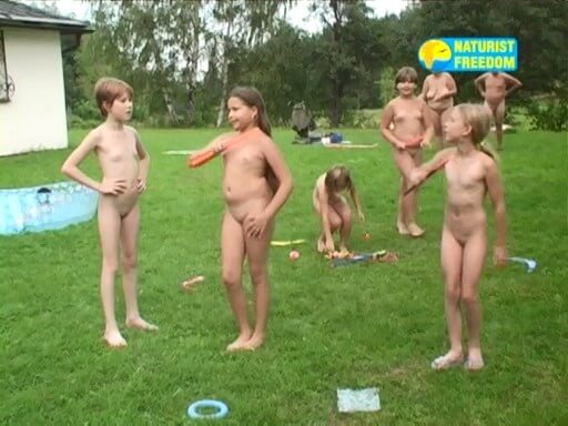 Naturist Freedom: Green Mountain - Naturism teaches you to accept yourself and others